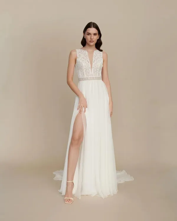 Brautkleid von Todi Bride