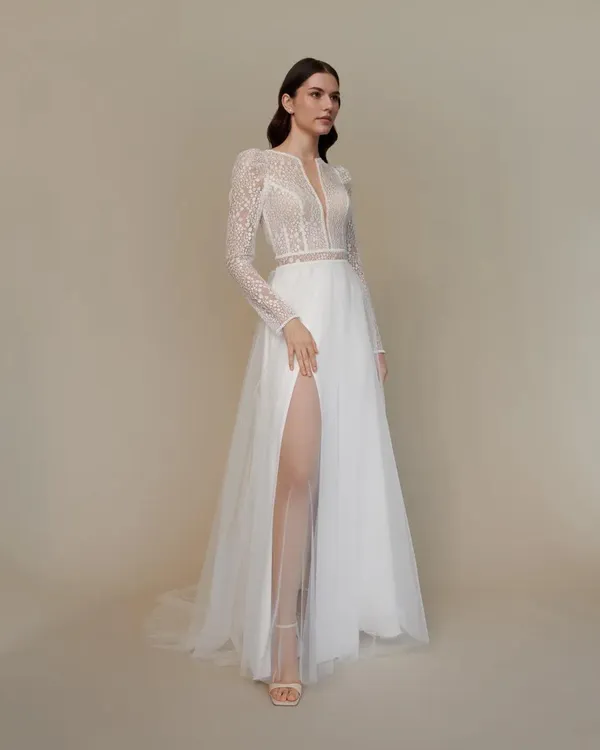 Brautkleid von Todi Bride
