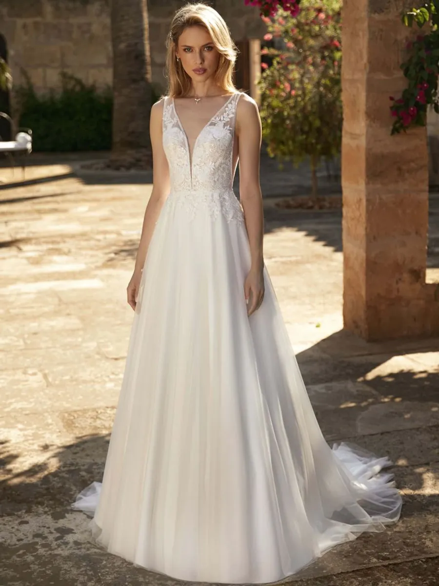 Brautkleider von Bianco Evento